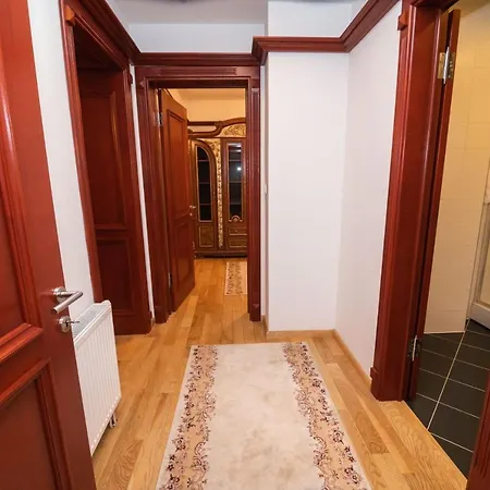 Heart Of Ferhadija Apartamento Saraievo