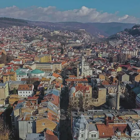 Heart Of Ferhadija Apartamento Saraievo