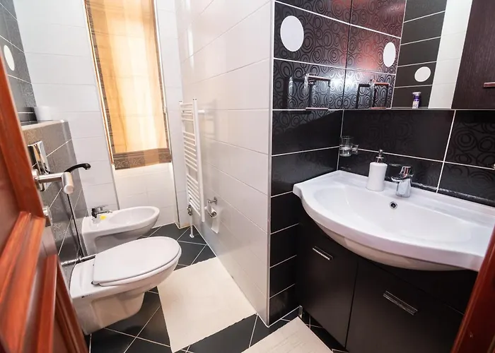 Heart Of Ferhadija 아파트 사라예보